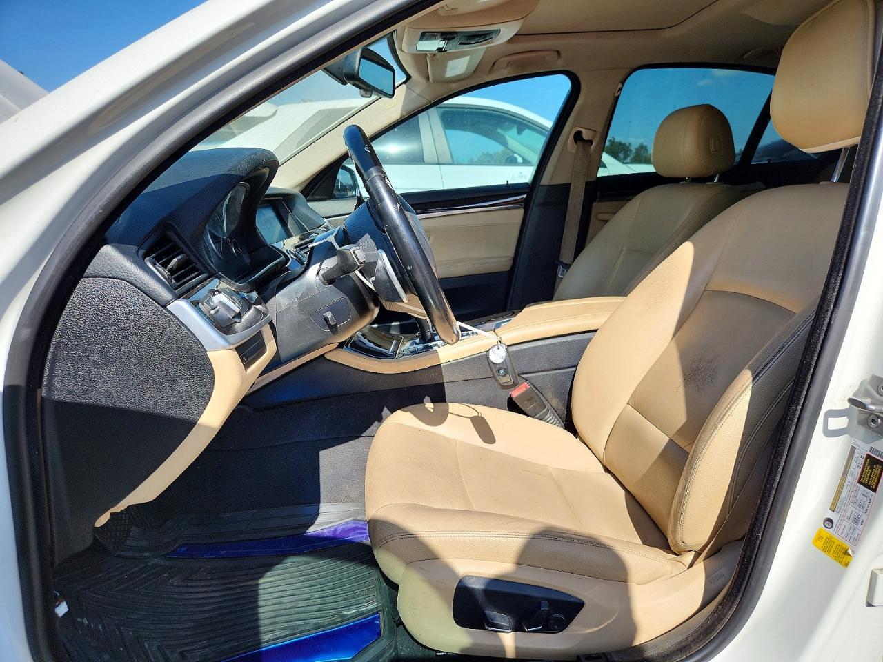 2016 BMW 528 I - zdjęcie 7