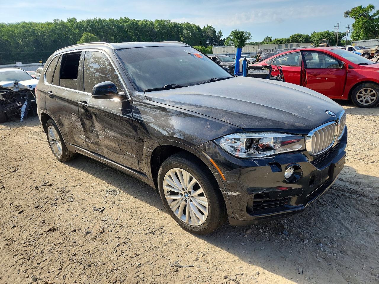2016 BMW X5 xDrive50I - zdjęcie 4