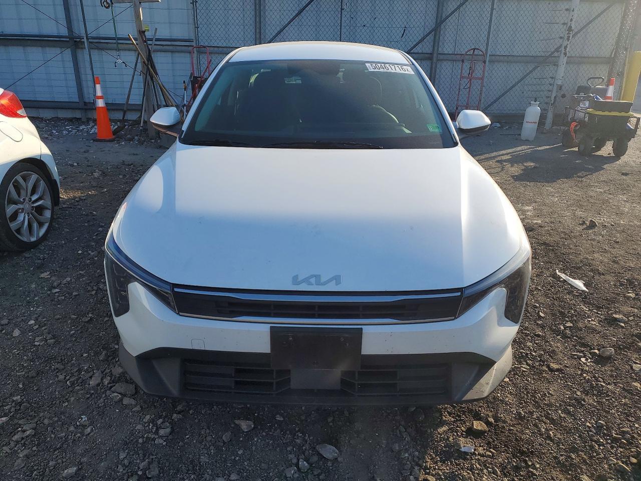 2025 Kia K4 Lxs - zdjęcie 5