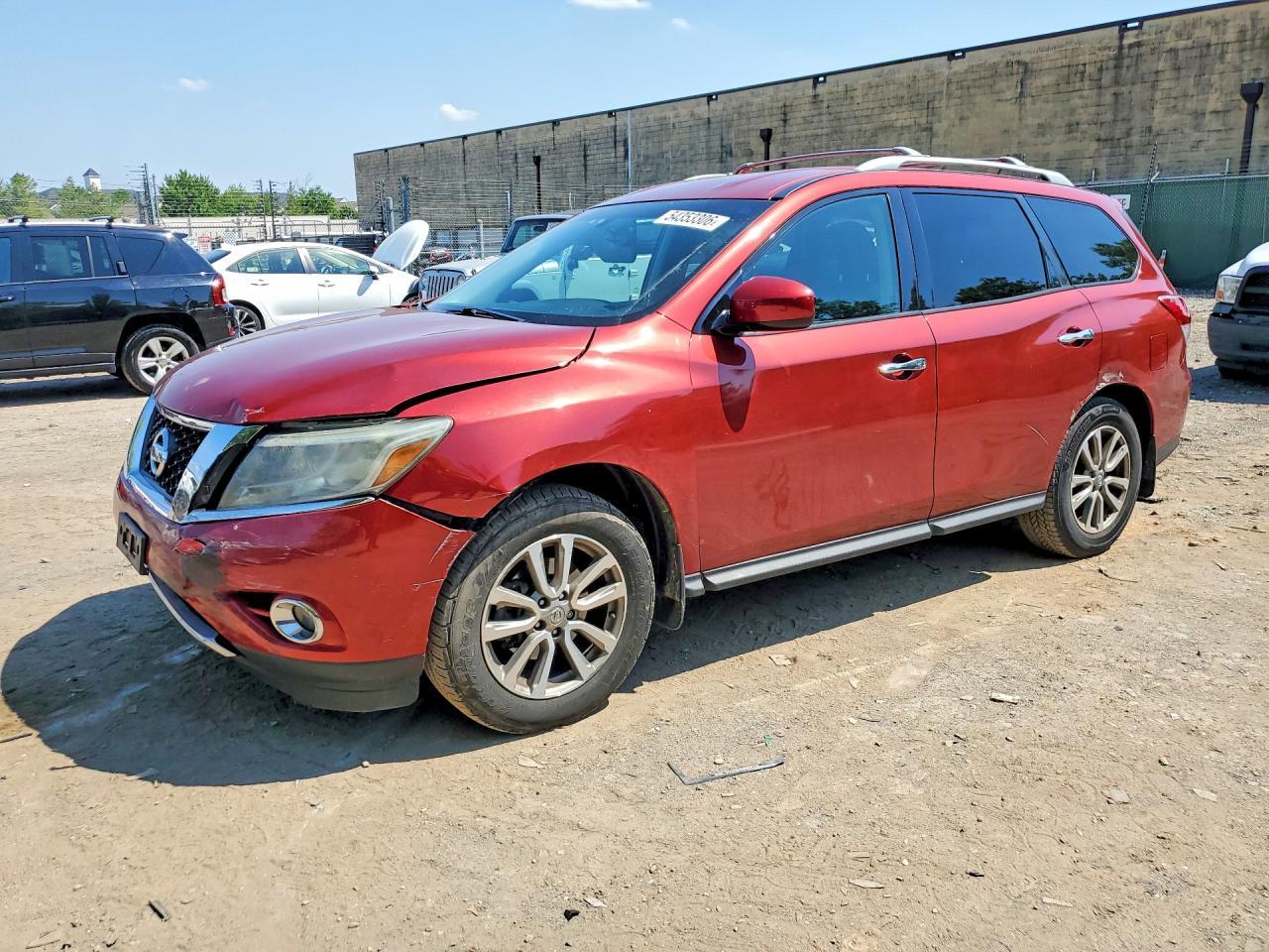2016 Nissan Pathfinder Sv - zdjęcie główne