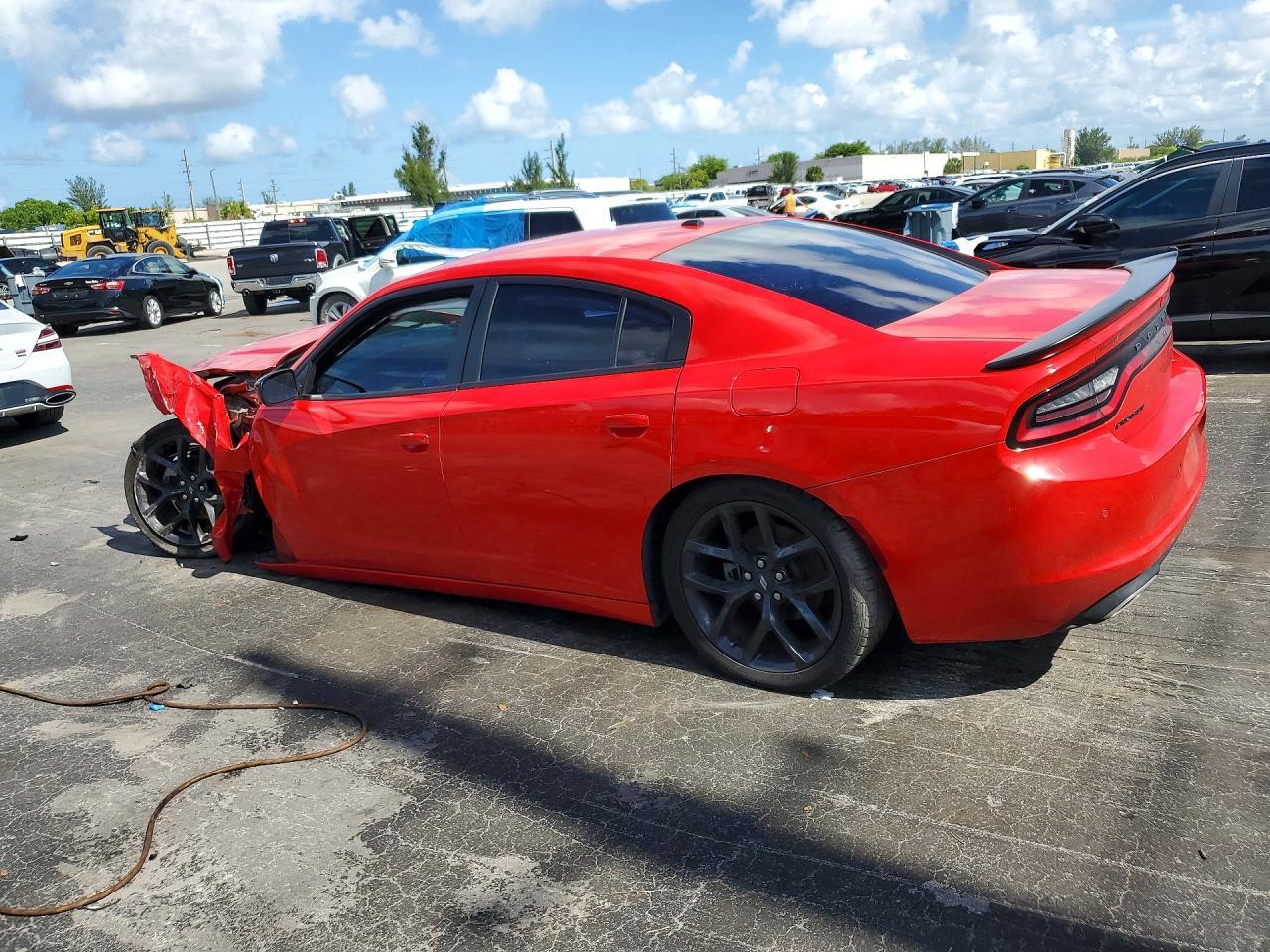 2021 Dodge Charger Sxt - zdjęcie 2