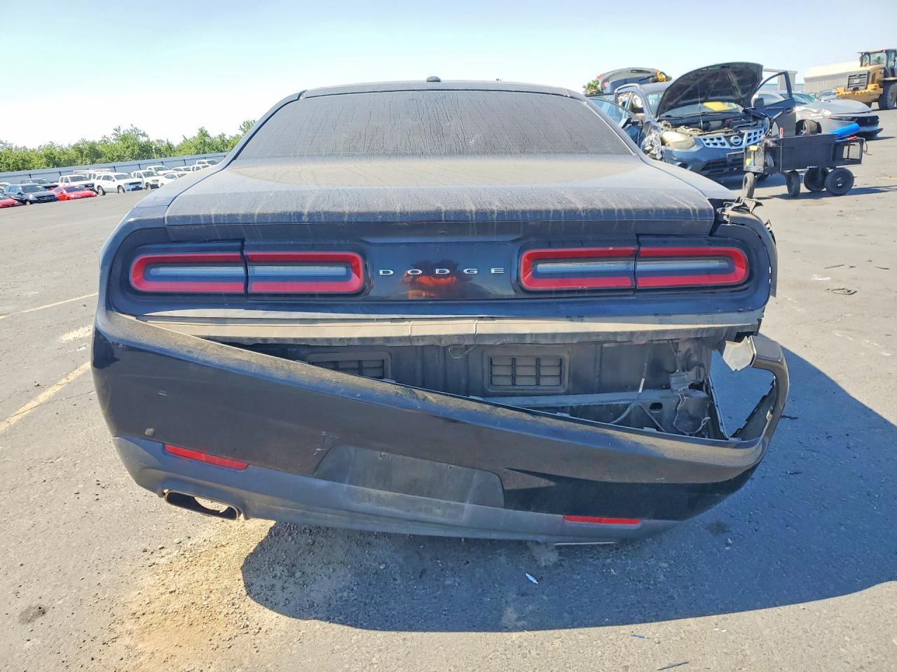 2016 Dodge Challenger Sxt - zdjęcie 6