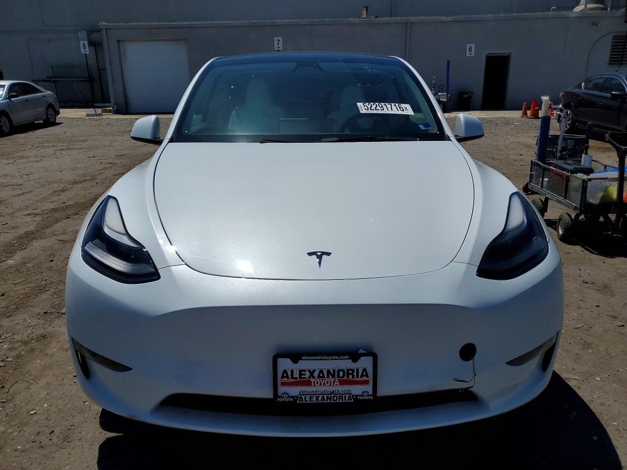 2023 Tesla Model Y - zdjęcie 5