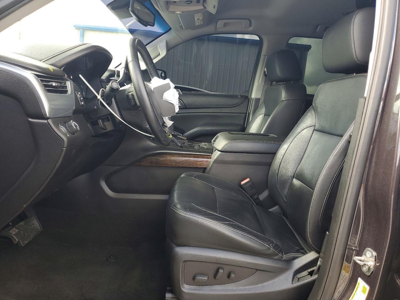 2017 Chevrolet Tahoe C1500 Lt - zdjęcie 7