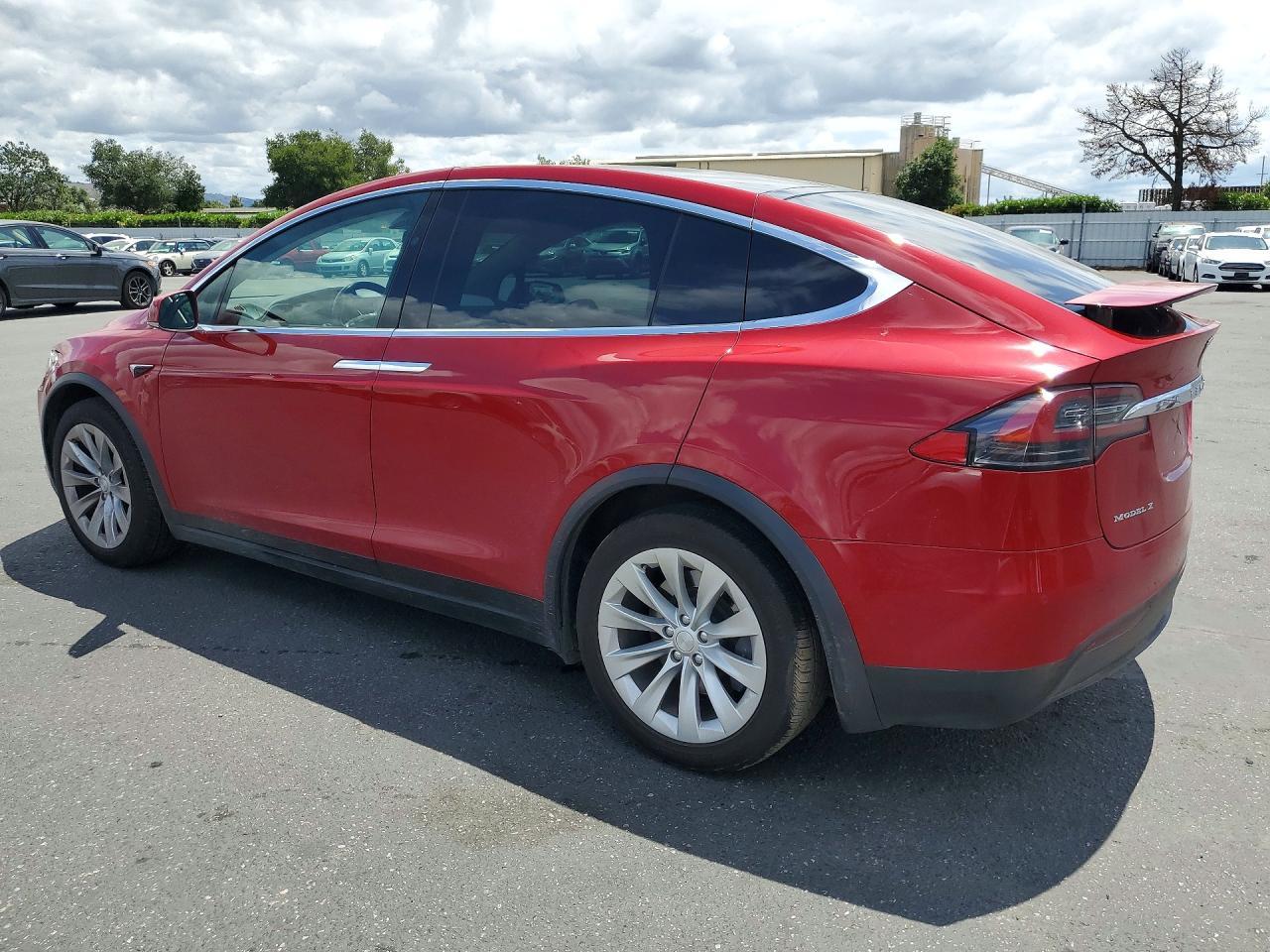 2017 Tesla Model X - zdjęcie 2