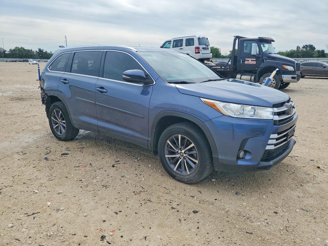 2018 Toyota Highlander Xle - zdjęcie 4