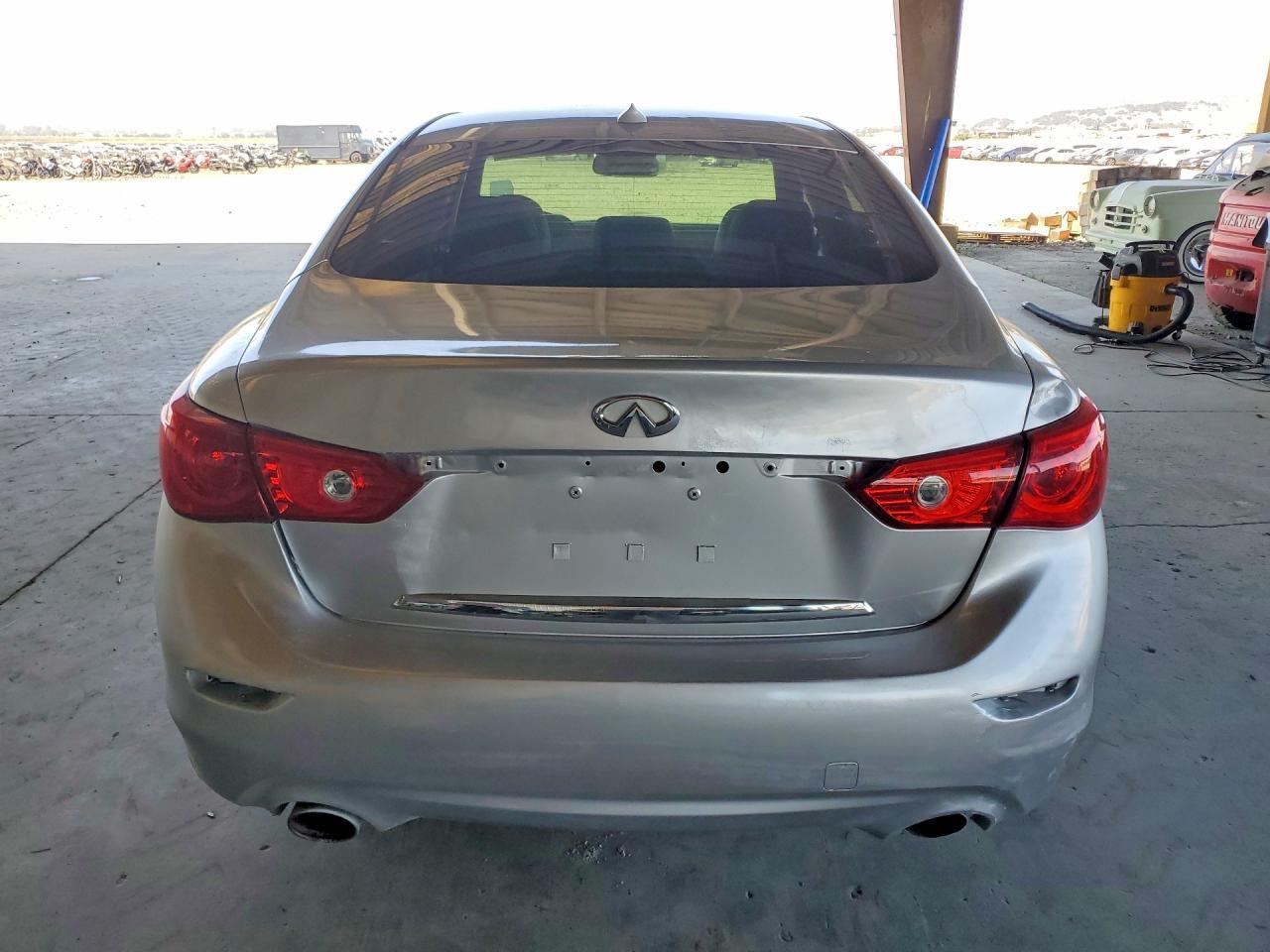 2015 Infiniti Q50 Premium - zdjęcie 6