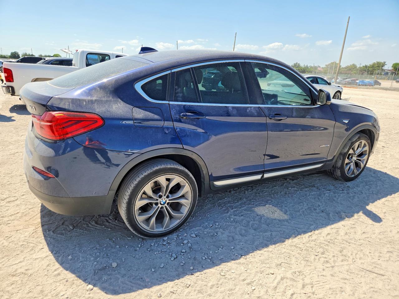 2016 BMW X4 xDrive28I - zdjęcie 3