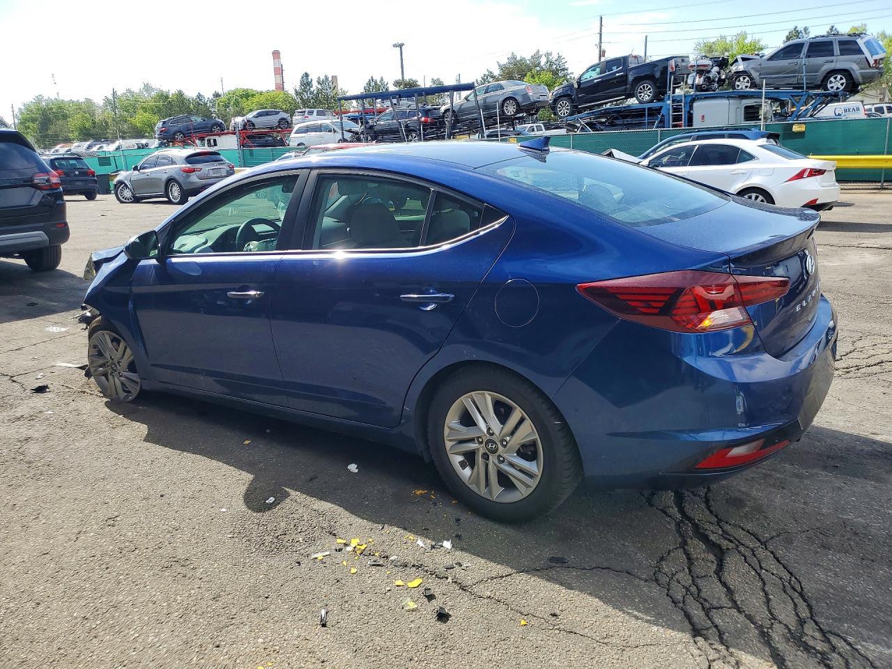 2020 Hyundai Elantra Sel - zdjęcie 2