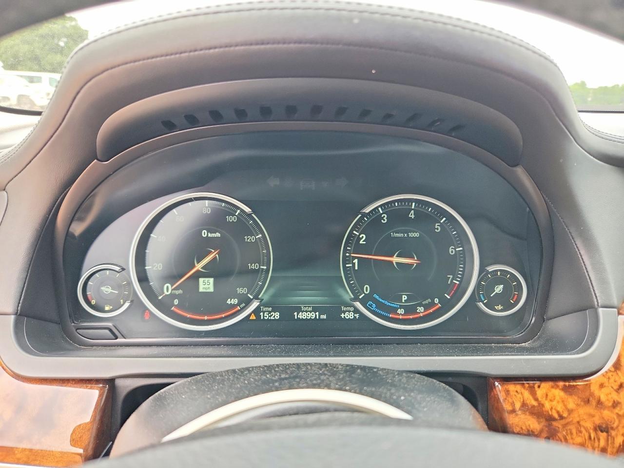 2014 BMW 750 Li - zdjęcie 9