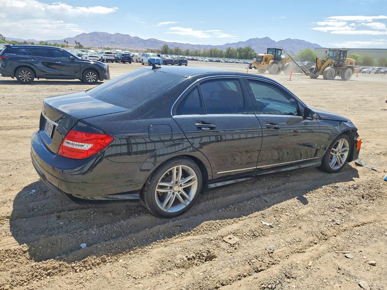 2013 Mercedes-Benz C 250 - zdjęcie 3