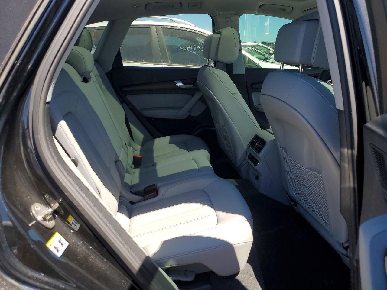 2022 Audi Q5 Premium Plus 40 - zdjęcie 10