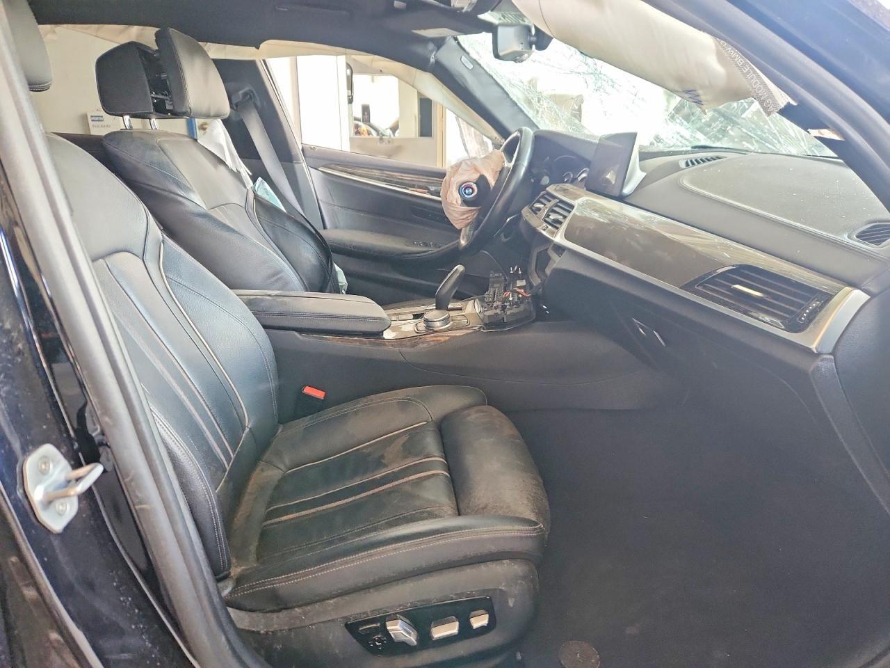 2018 BMW 540 I - zdjęcie 7