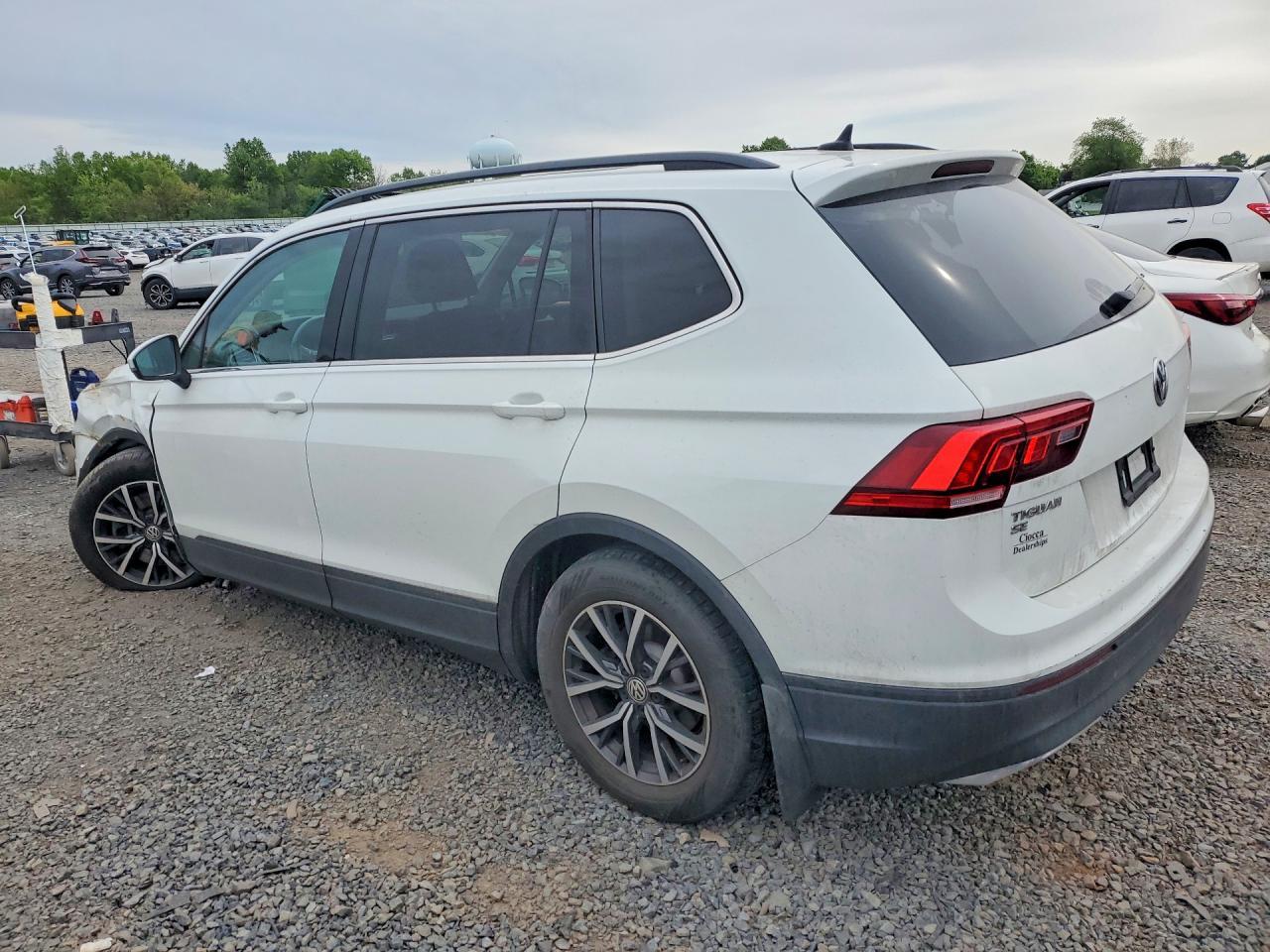 2019 Volkswagen Tiguan Se - zdjęcie 2