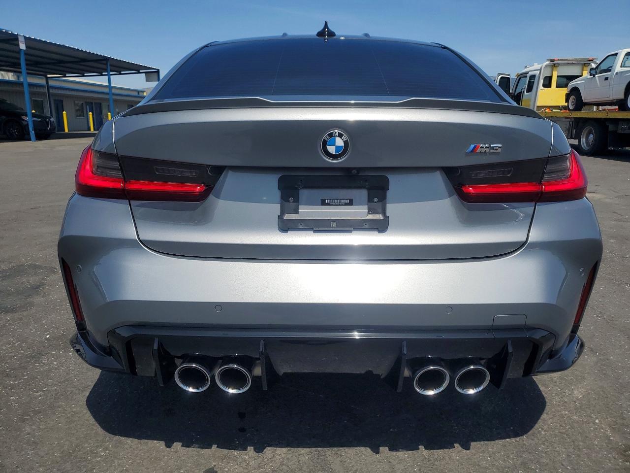 2022 BMW M3 - zdjęcie 6