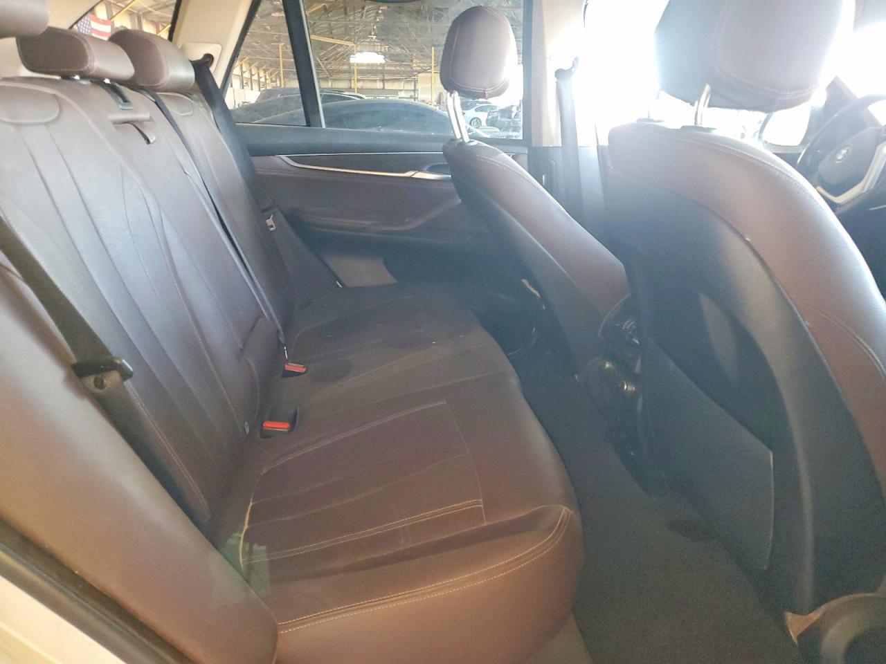2015 BMW X5 xDrive35I - zdjęcie 10