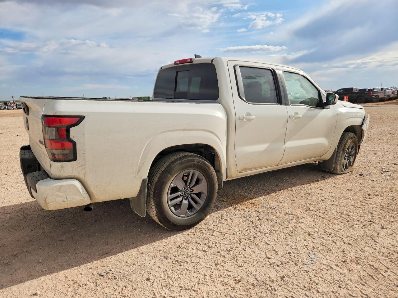 2026 Nissan Frontier Sv - zdjęcie 3