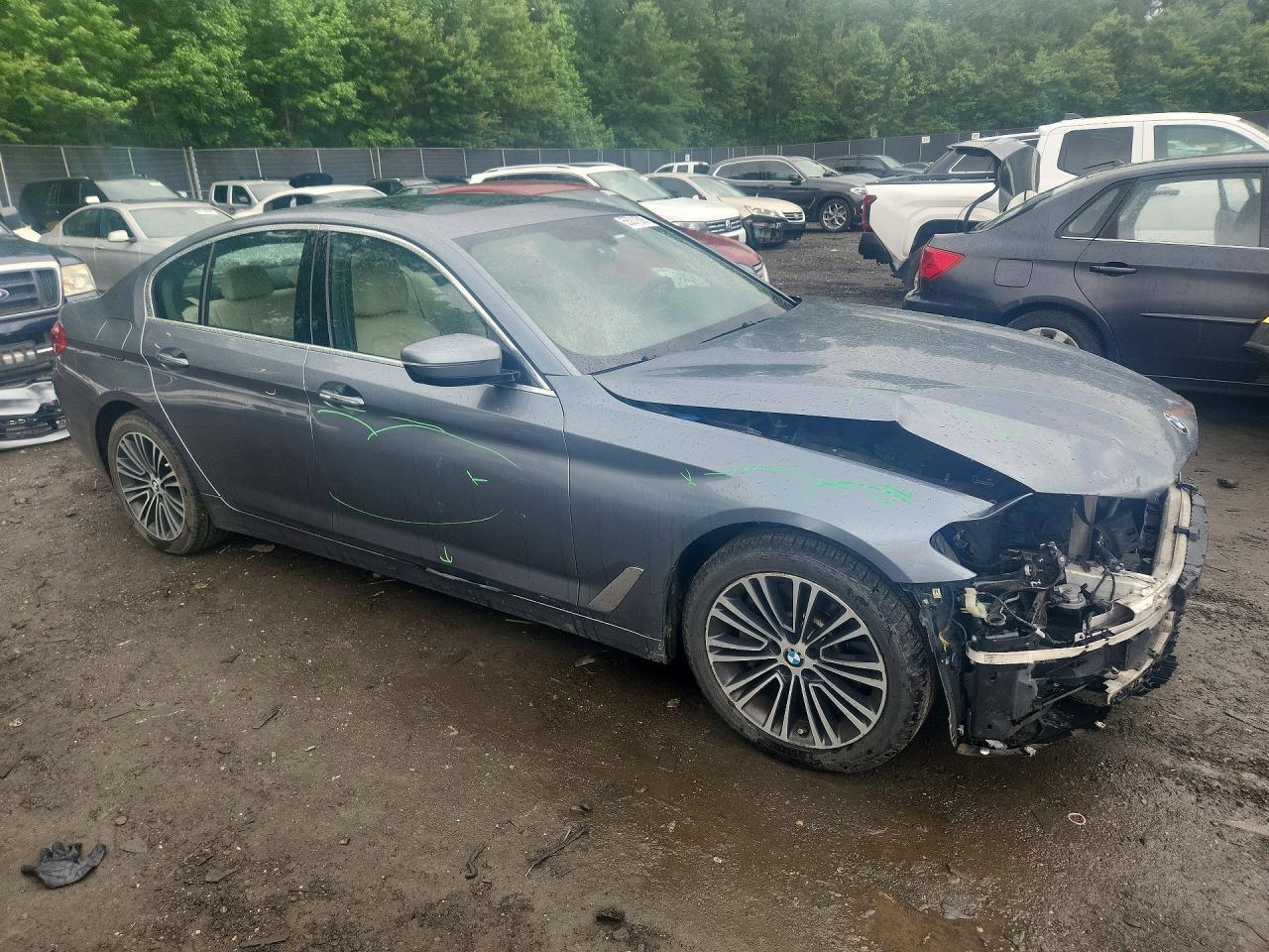 2018 BMW 530 Xi - zdjęcie 4