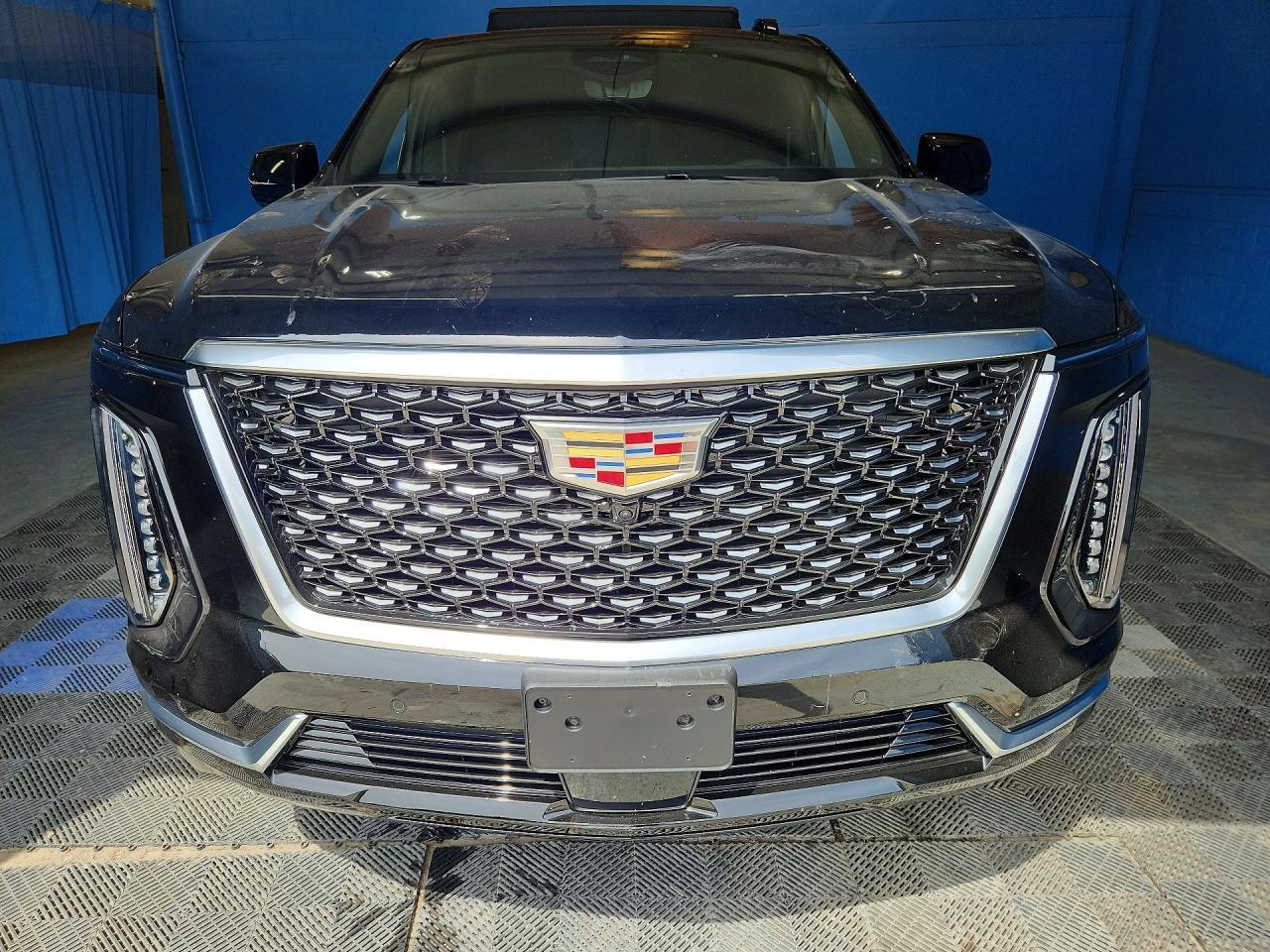 2025 Cadillac Escalade Premium Luxury - zdjęcie 5