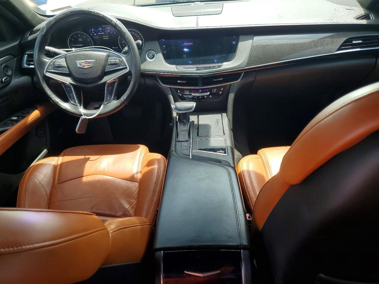 2016 Cadillac Ct6 Luxury - zdjęcie 8