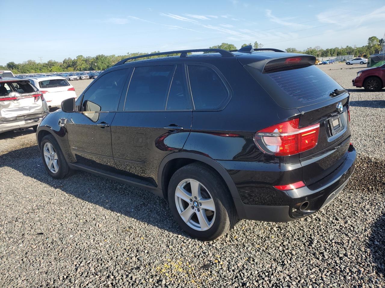 2013 BMW X5 xDrive35I - zdjęcie 2