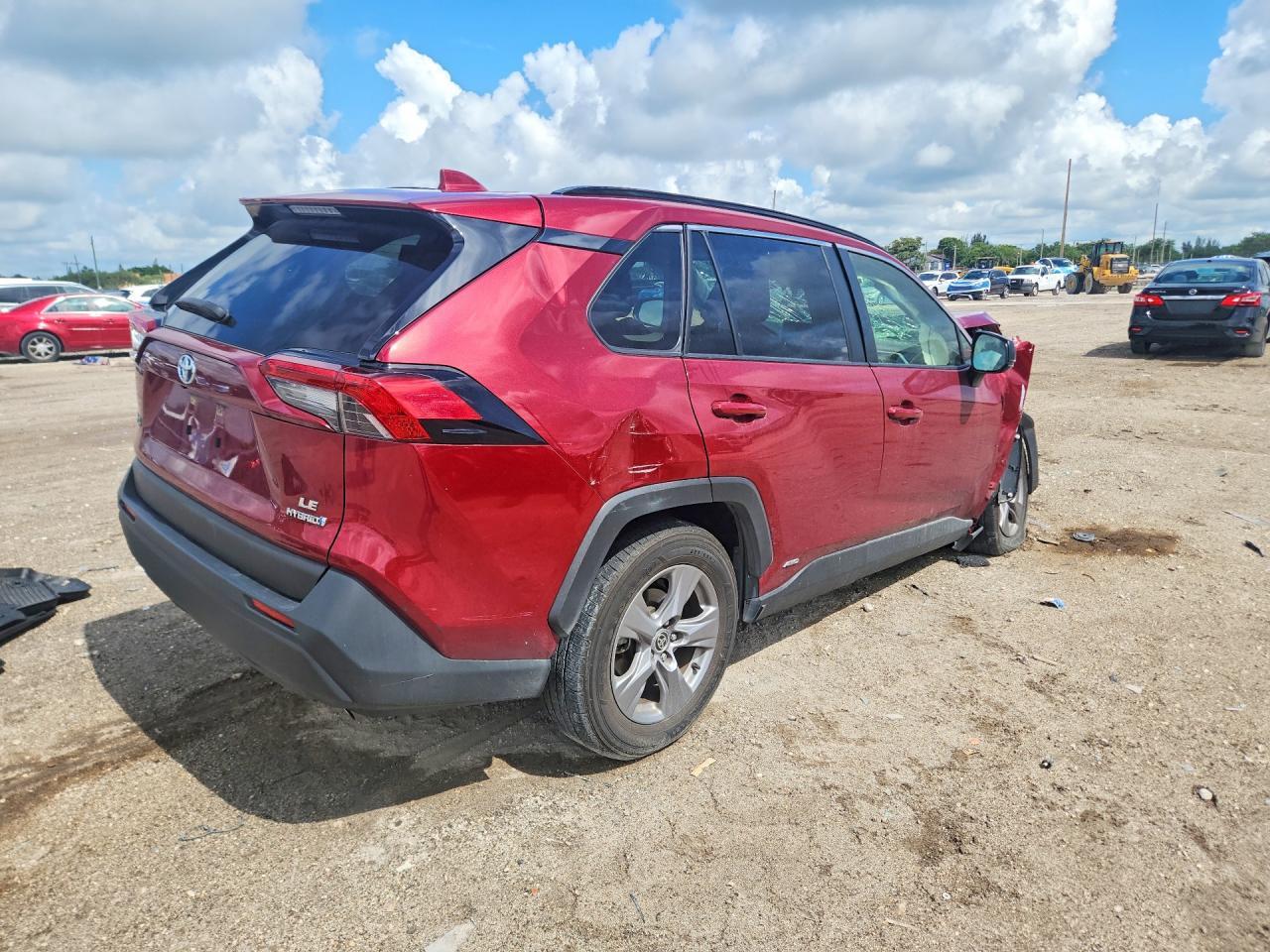 2023 Toyota Rav4 Le - zdjęcie 3