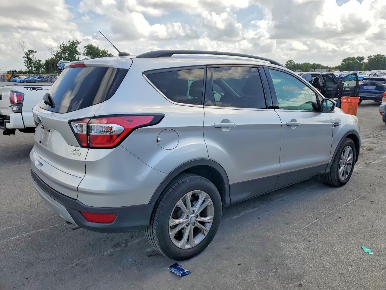 2017 Ford Escape Se - zdjęcie 3