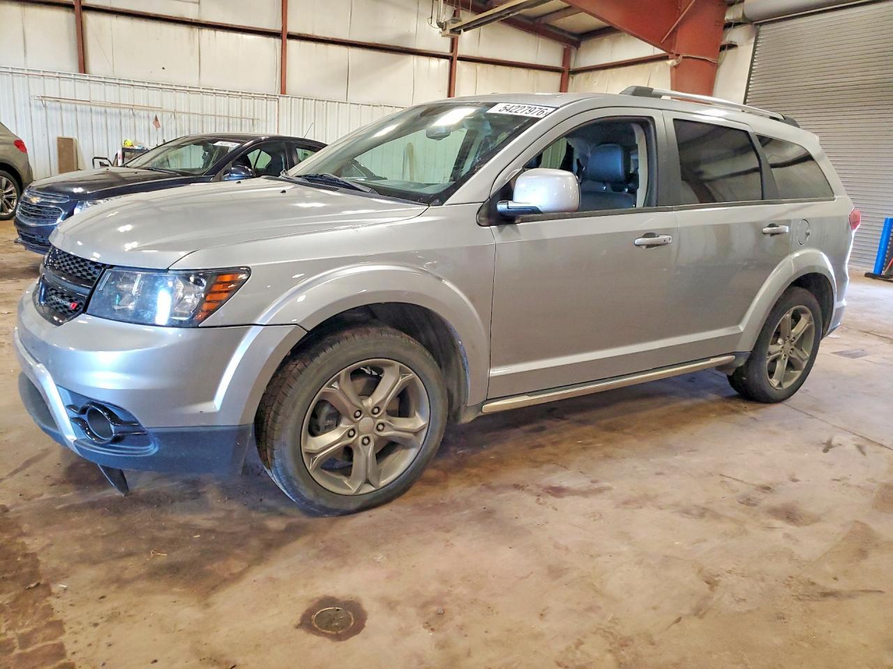 2017 Dodge Journey Crossroad - zdjęcie główne