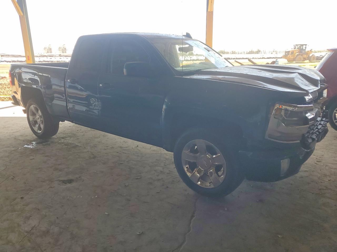 2017 Chevrolet Silverado C1500 Lt - zdjęcie 4