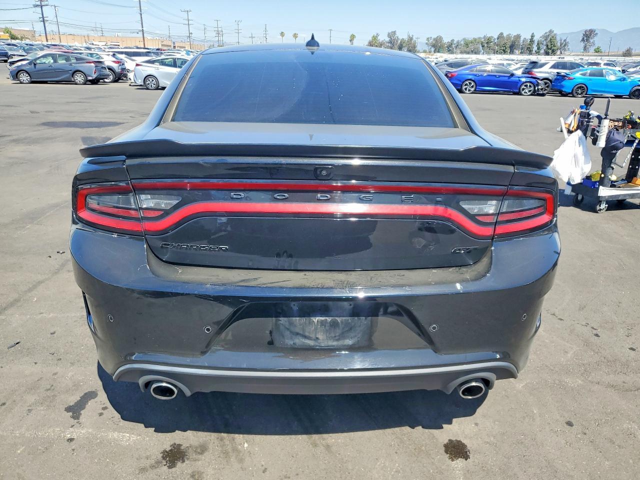 2023 Dodge Charger Gt - zdjęcie 6