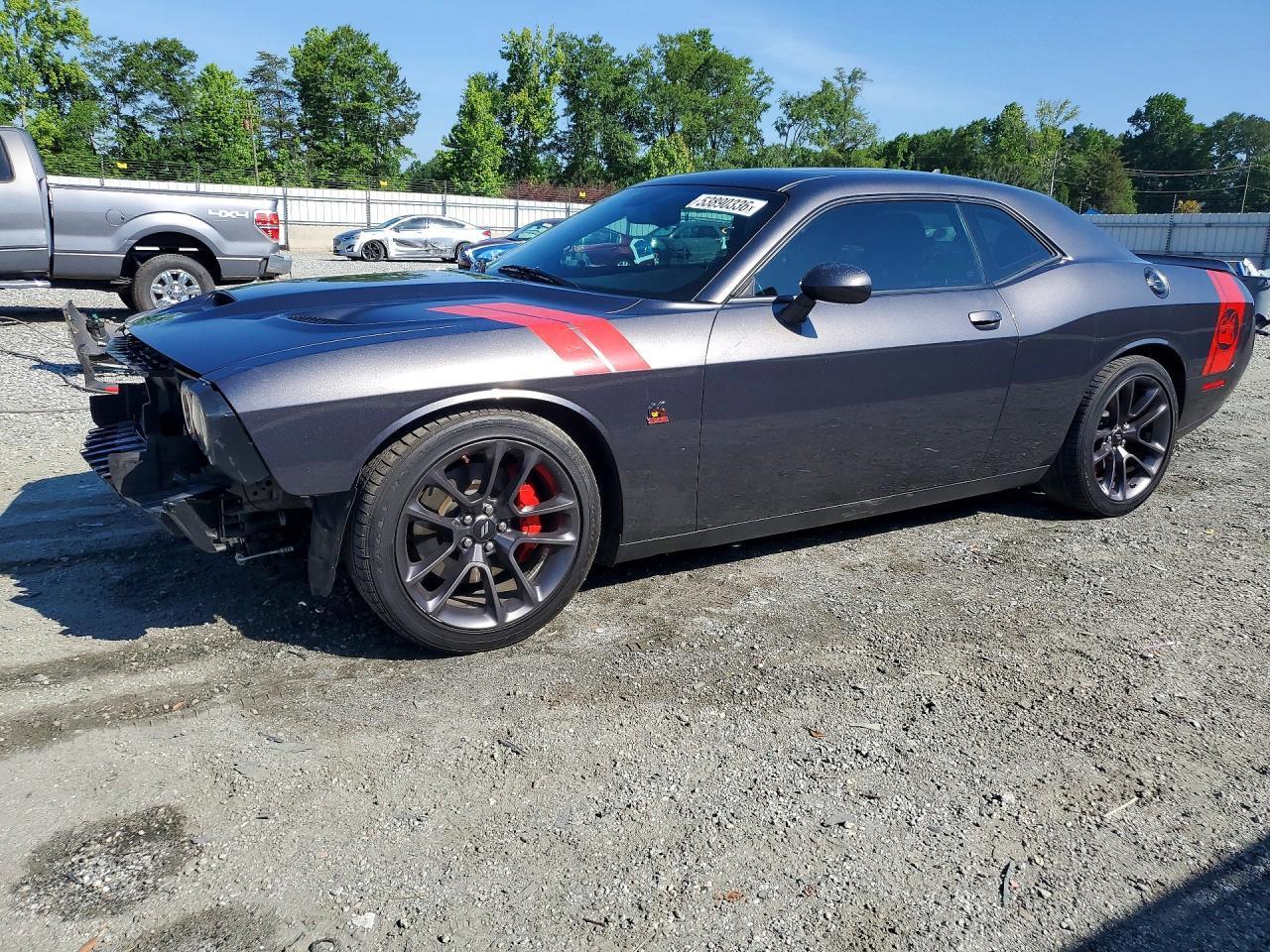 2022 Dodge Challenger R/T Scat Pack - zdjęcie główne