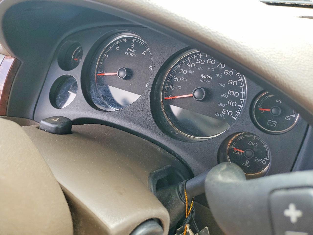 2013 Chevrolet Tahoe K1500 Lt - zdjęcie 9