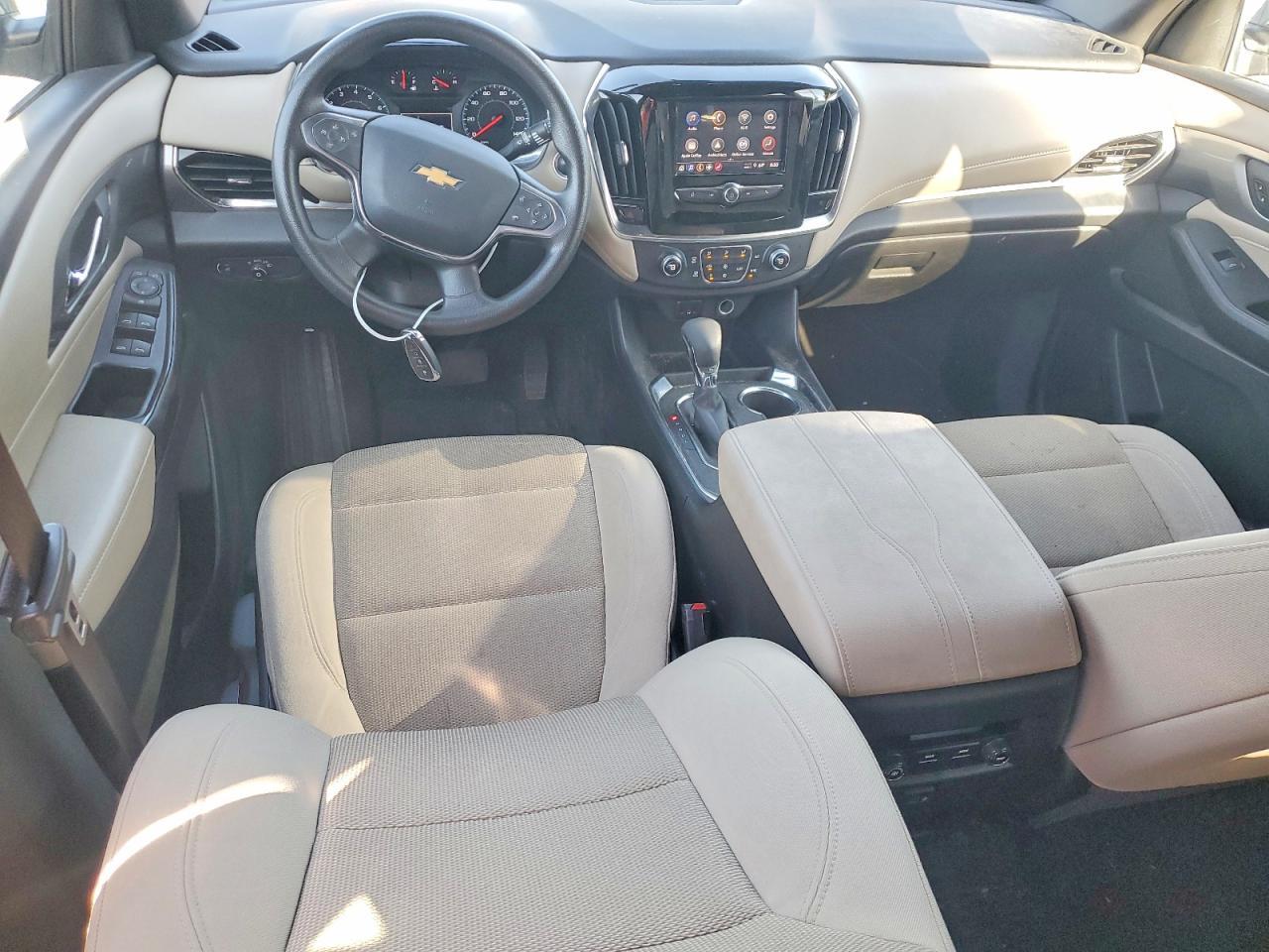 2023 Chevrolet Traverse Ls - zdjęcie 8