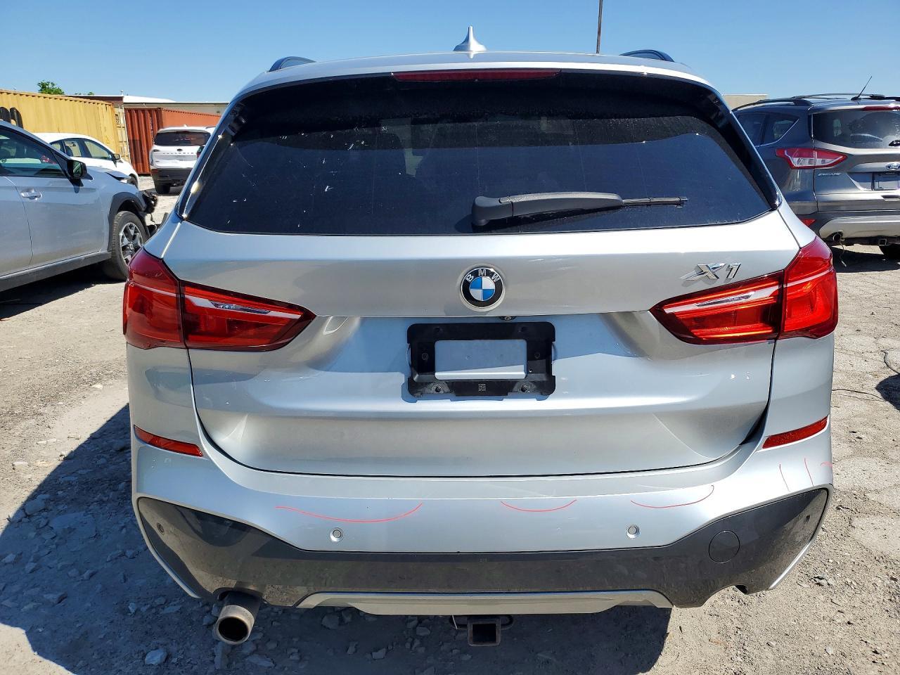 2017 BMW X1 xDrive28I - zdjęcie 6