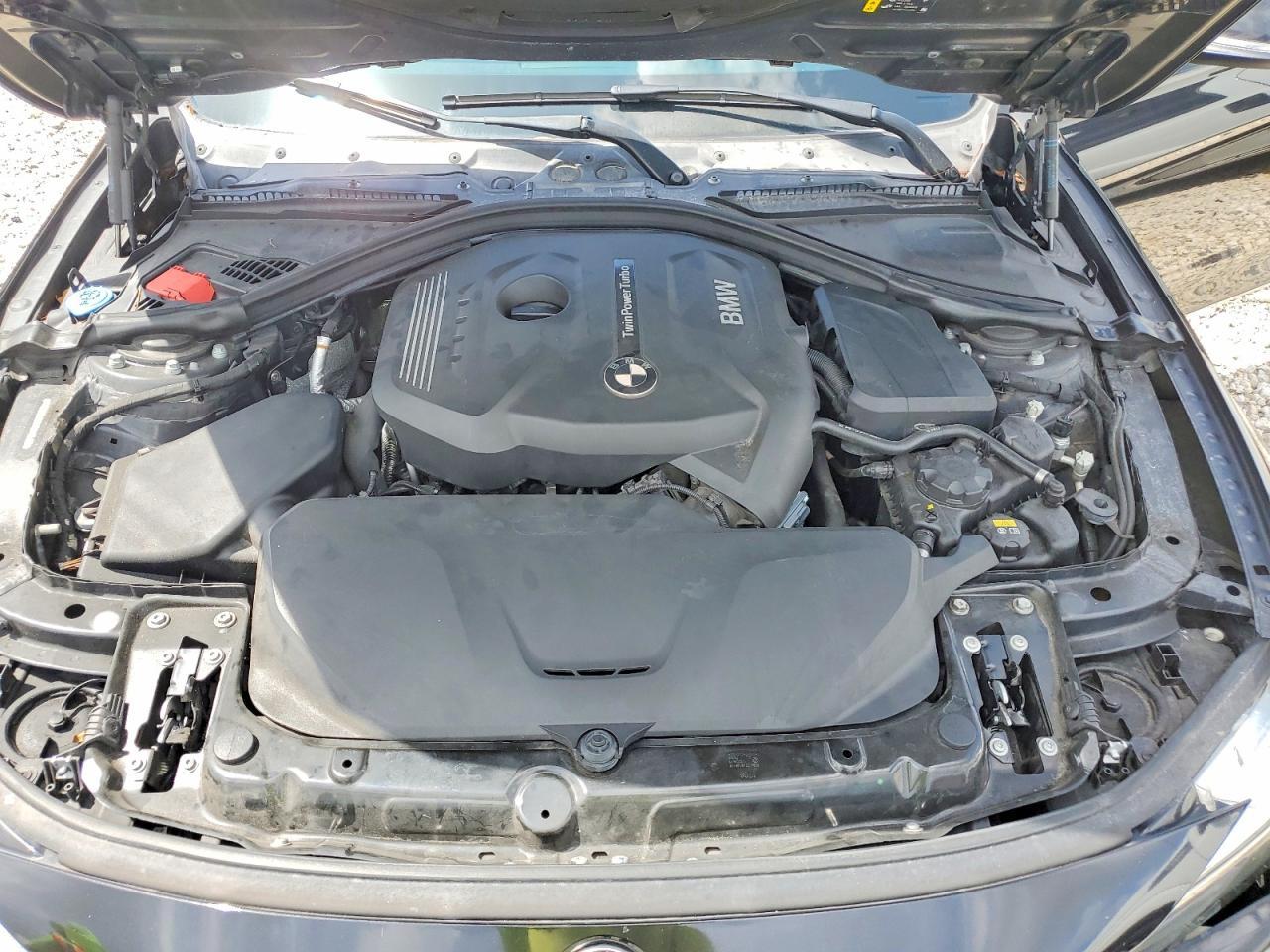 2017 BMW 330 I - zdjęcie 11