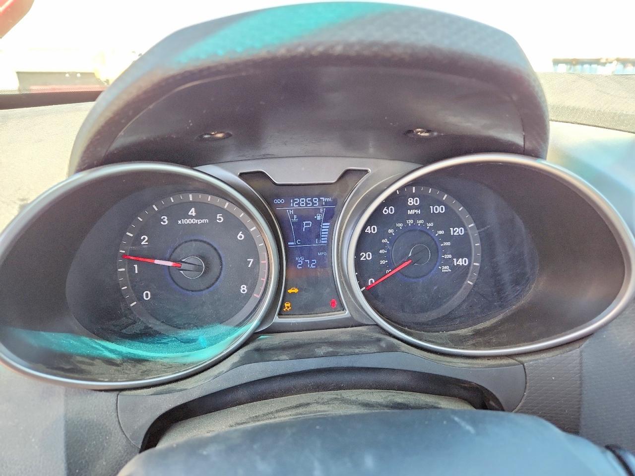 2013 Hyundai Veloster Base - zdjęcie 9