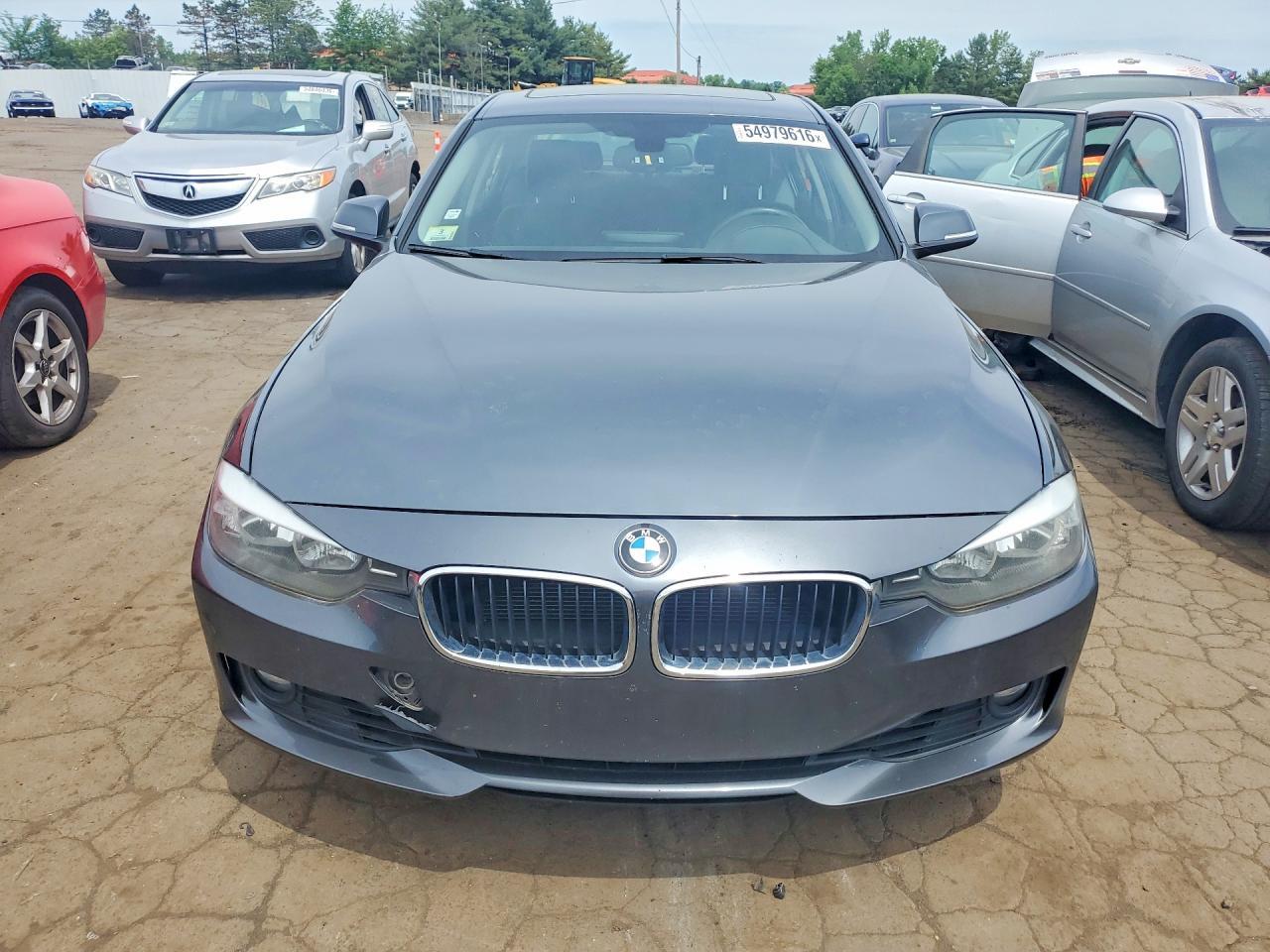 2015 BMW 3 Series - zdjęcie 5