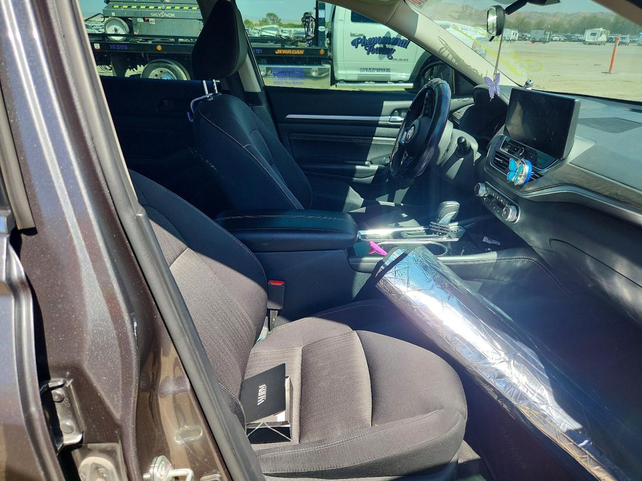 2023 Nissan Altima Sv - zdjęcie 13