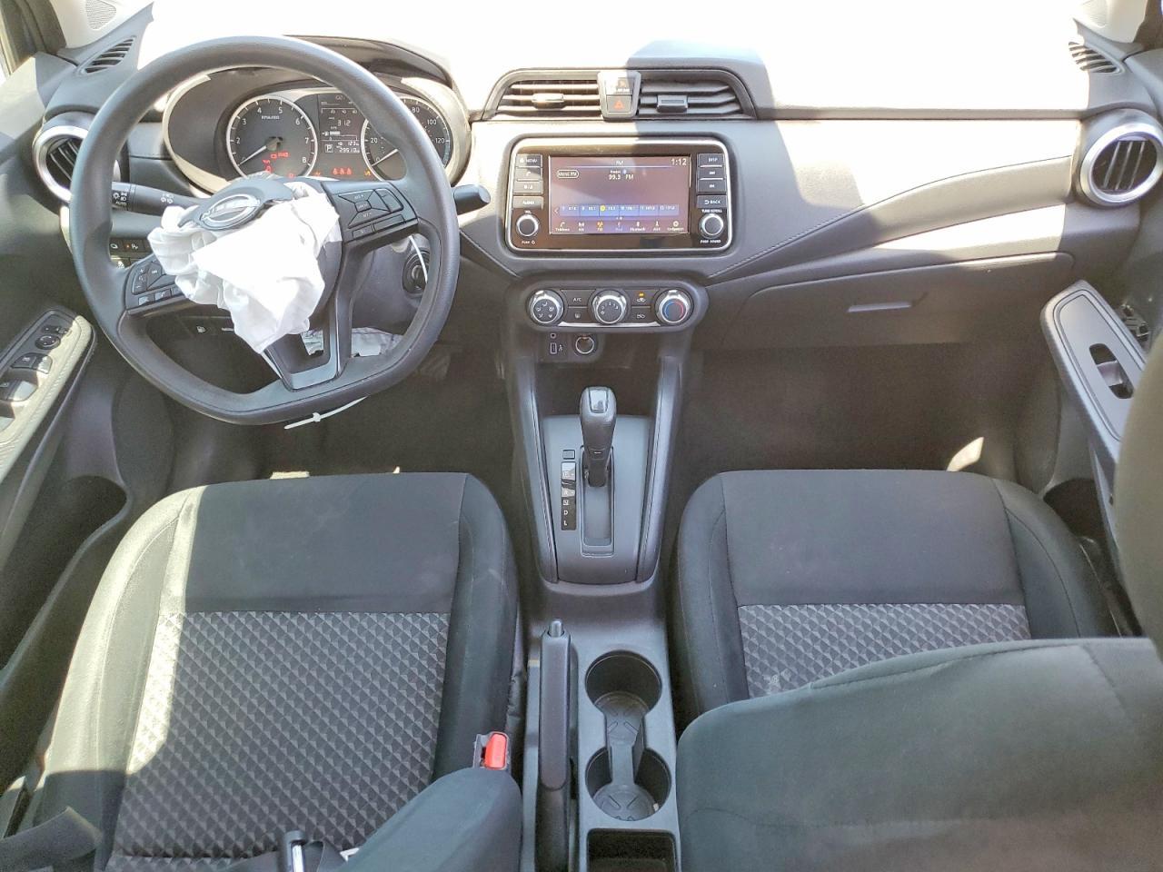 2024 Nissan Versa S - zdjęcie 8