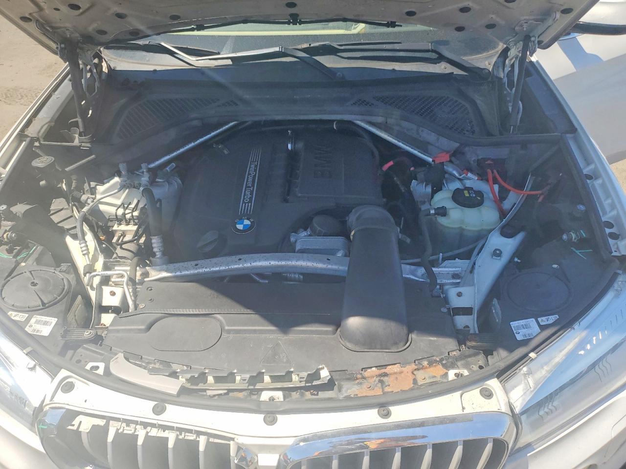 2017 BMW X5 xDrive35I - zdjęcie 12
