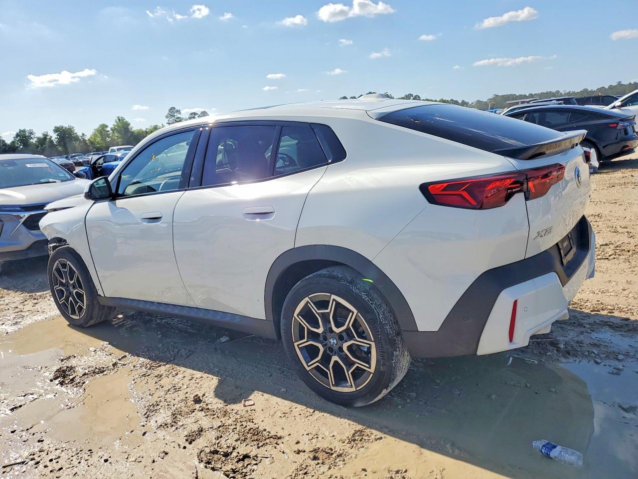 2026 BMW X2 xDrive28I - zdjęcie 2