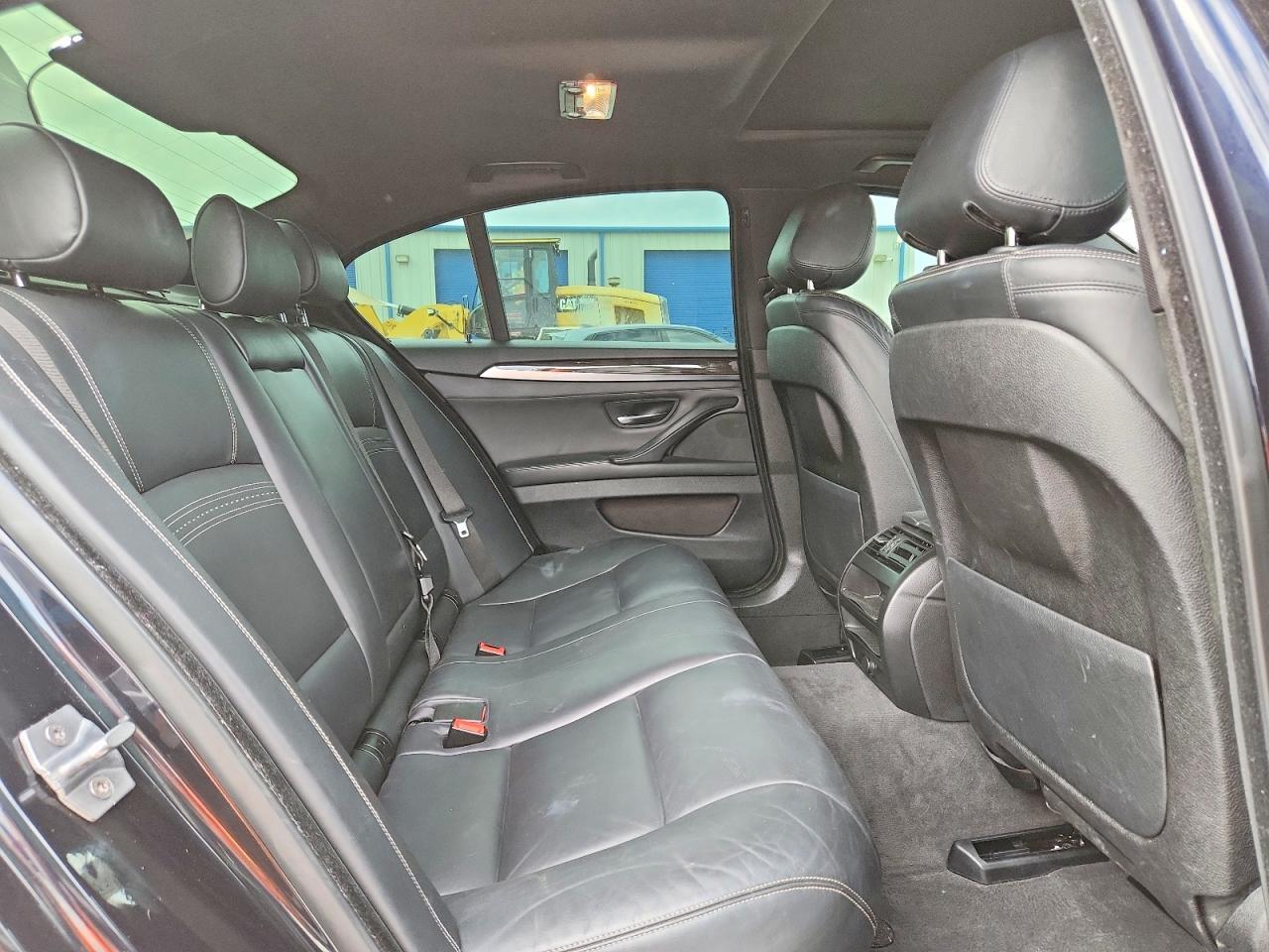 2016 BMW 535 I - zdjęcie 10