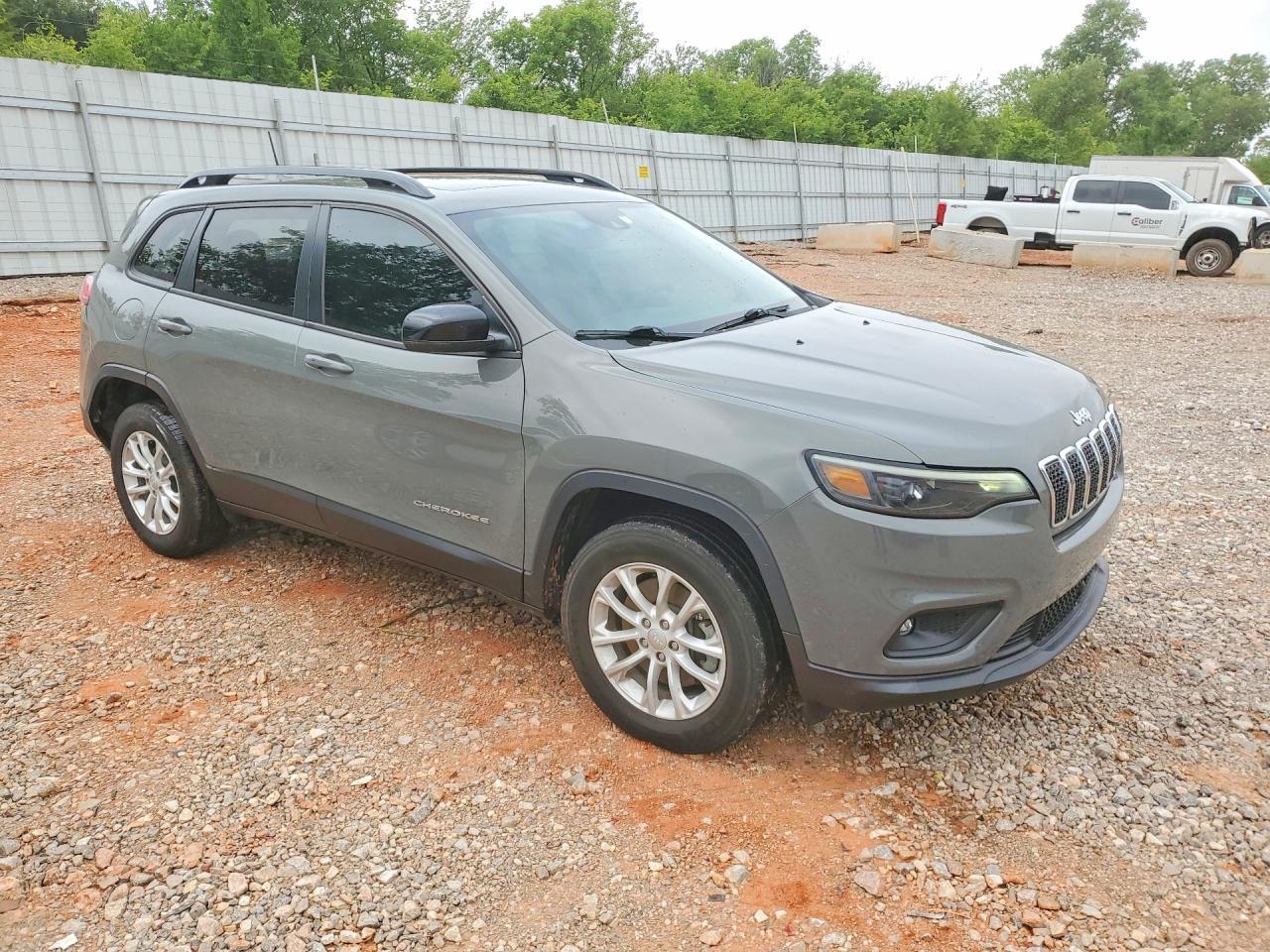 2022 Jeep Cherokee Latitude Lux - zdjęcie 4