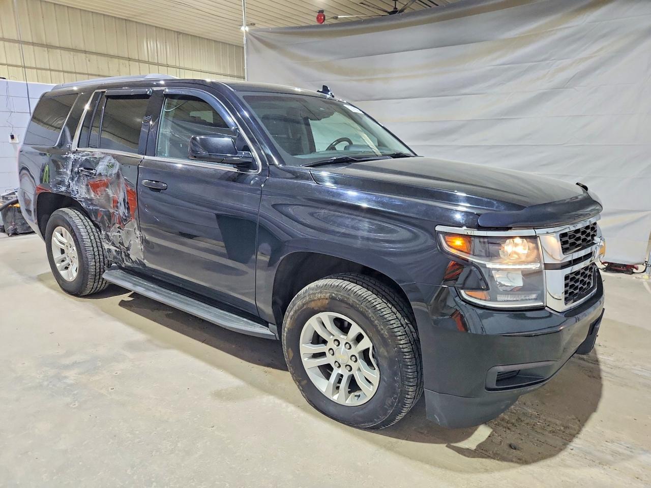 2017 Chevrolet Tahoe K1500 Lt - zdjęcie 4
