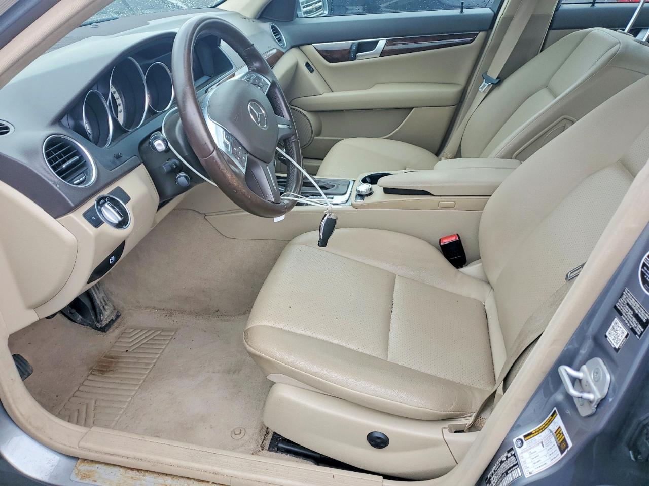 2014 Mercedes-Benz C 300 4Matic - zdjęcie 7