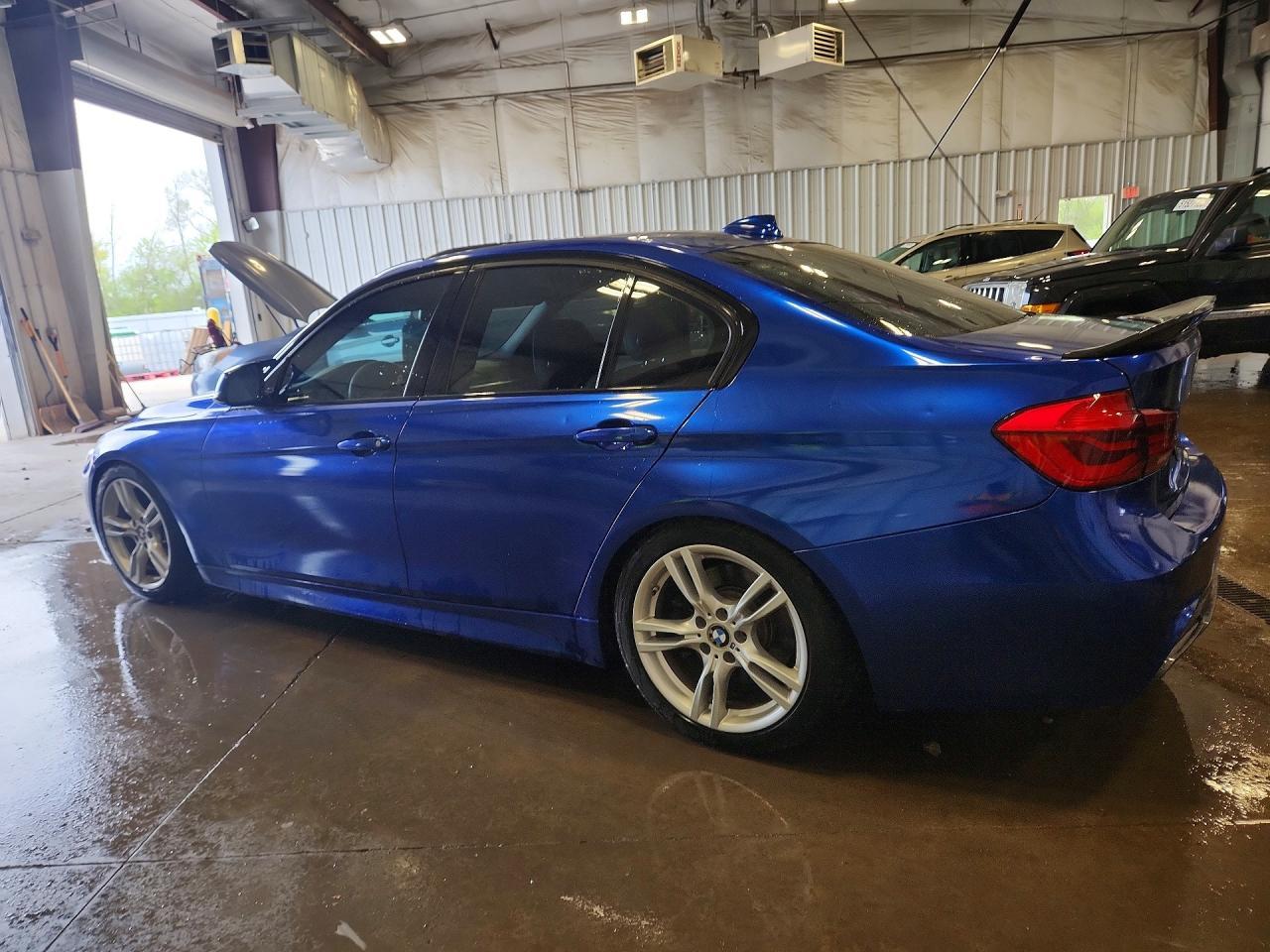 BMW Seria 3 - zdjęcie 2