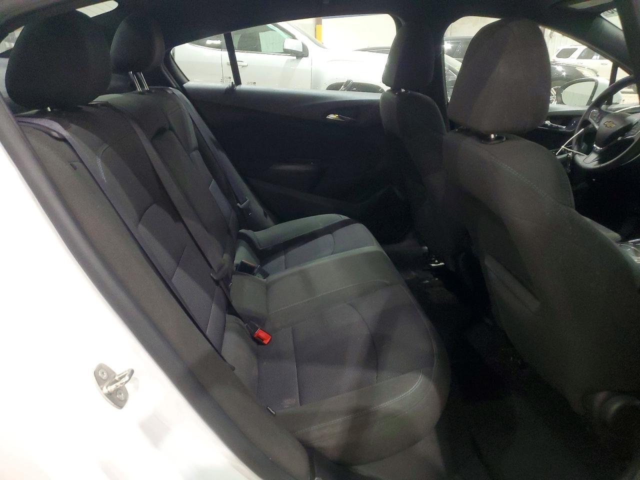 2017 Chevrolet Cruze Lt - zdjęcie 10