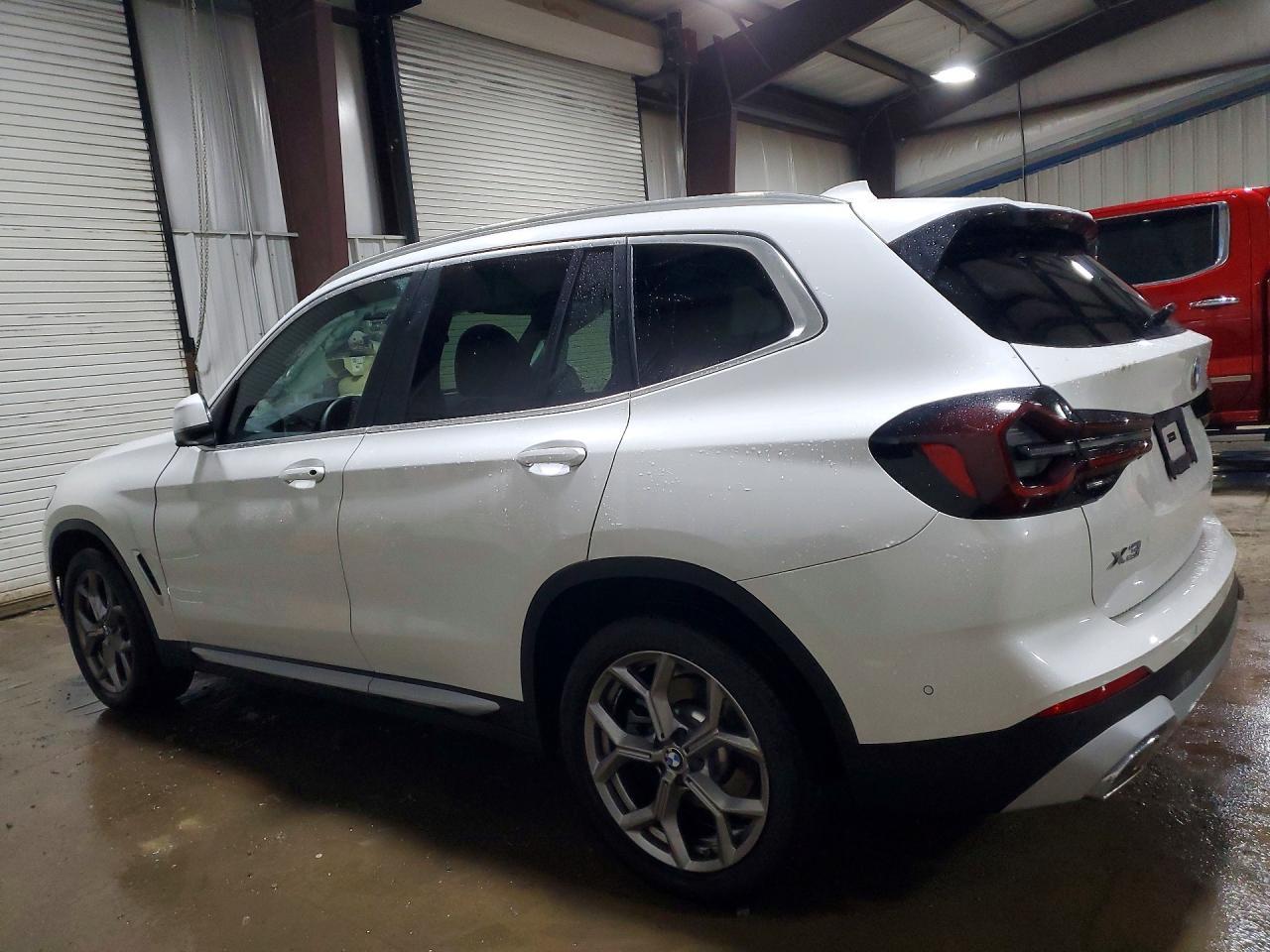 2024 BMW X3 xDrive30I - zdjęcie 2