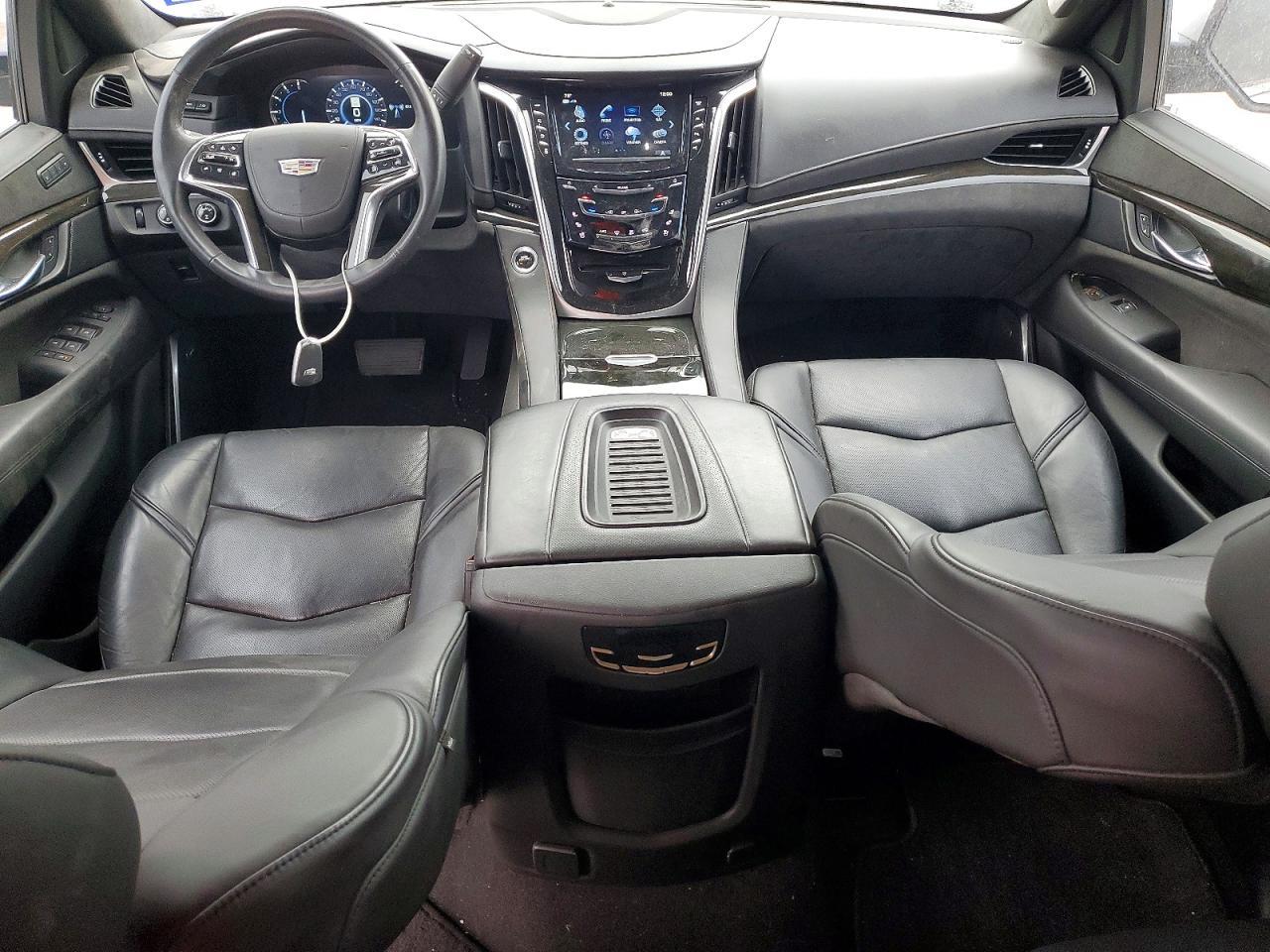 2020 Cadillac Escalade Platinum - zdjęcie 8
