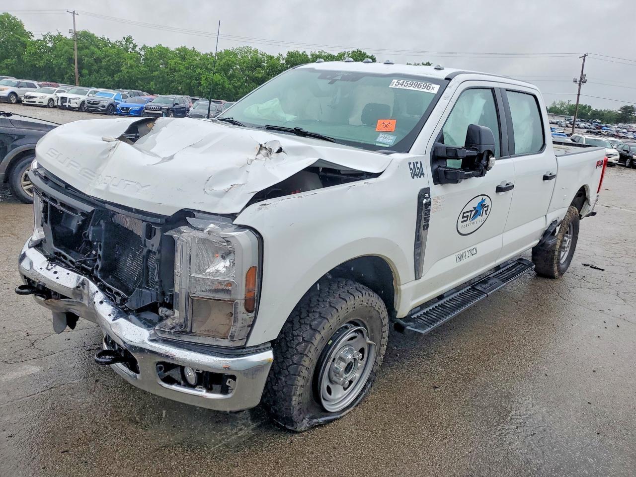 2024 Ford F250 Super Duty - zdjęcie główne
